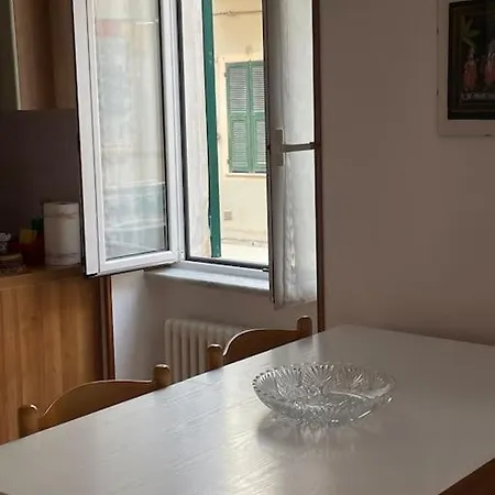 A Due Passi Dal Mare Finale Ligure