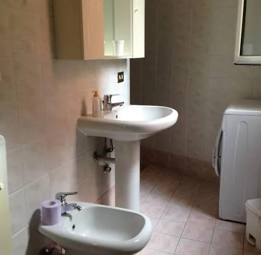 Appartement A Due Passi Dal Mare Finale Ligure