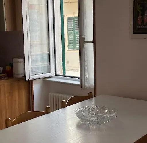 A Due Passi Dal Mare Finale Ligure